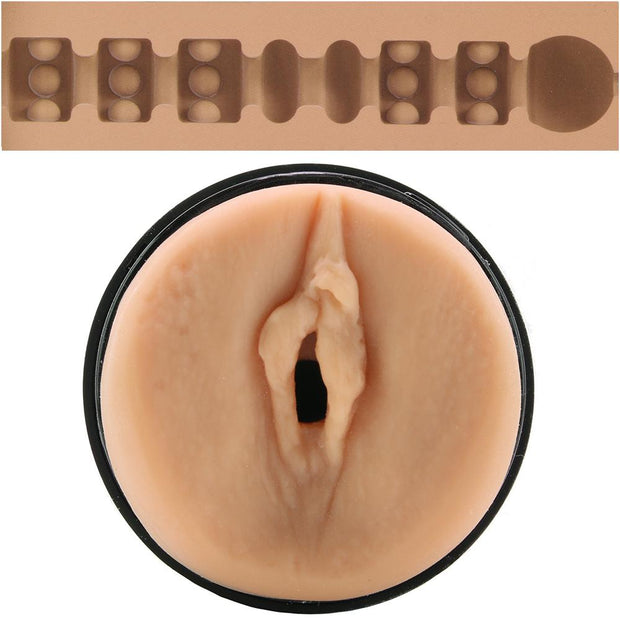 Main Squeeze Vibro ULTRASKYN Stroker in Vanilla