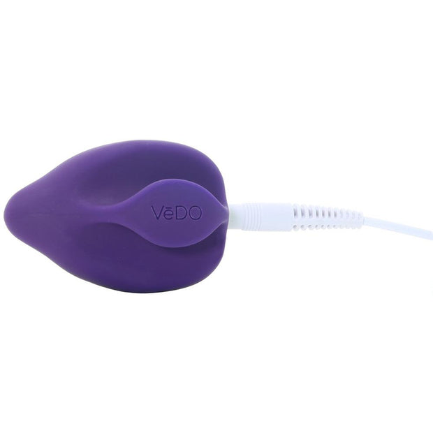 Yumi Rechargeable Finger Vibe in The Deep Purple